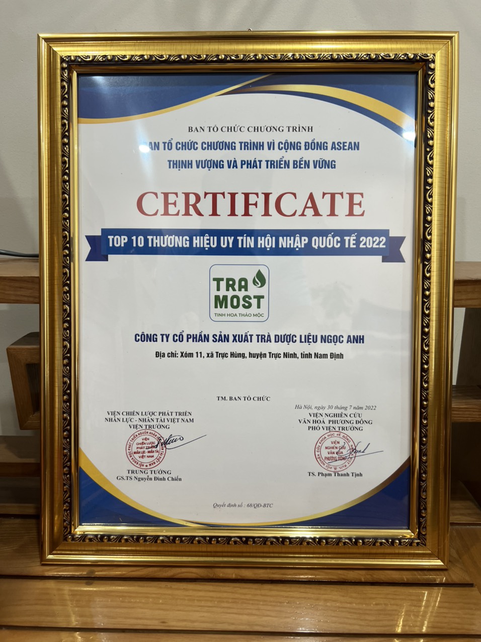 Giấy Chứng Nhận Top 10 Thương Hiệu Mạnh Uy Tín Hội Nhập Quốc Tế 2022 của Tra Most