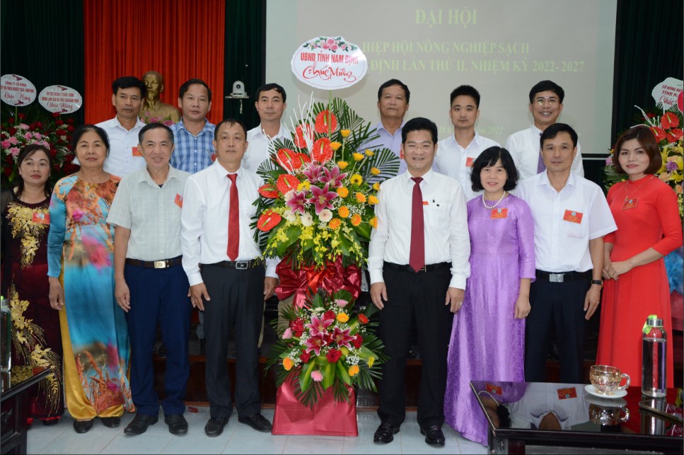 Ngọc Anh tích cực tham gia các hoạt động cộng đồng